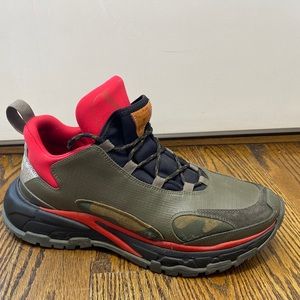 Pre Owned Valentino Garavani Trekking Sneakers . Sz 41 Orig. 945